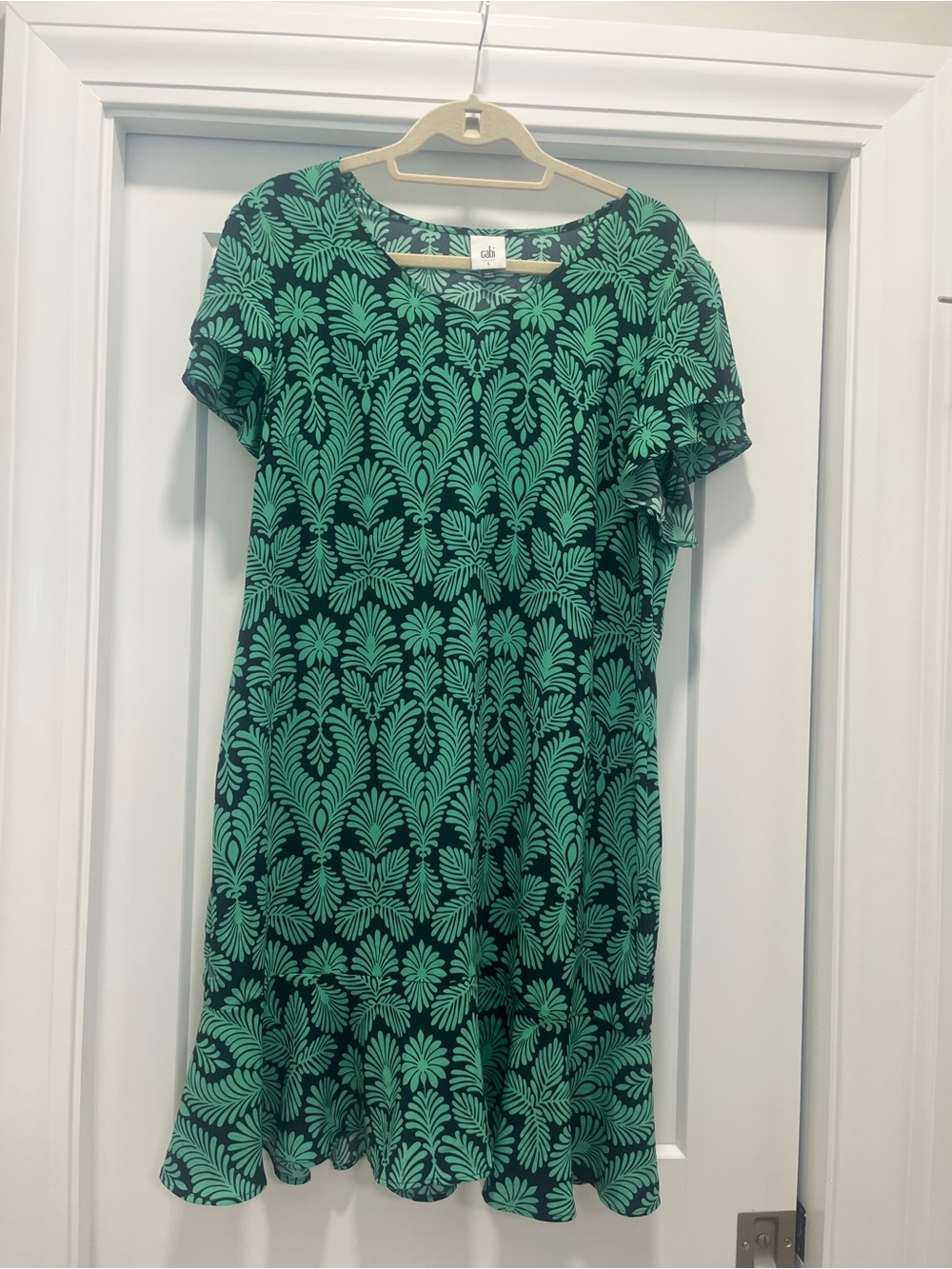 CAbi Green Patterned Short-Sleeve Mini Dress